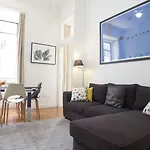 דירה Lv Premier Baixa- Cr ליסבון